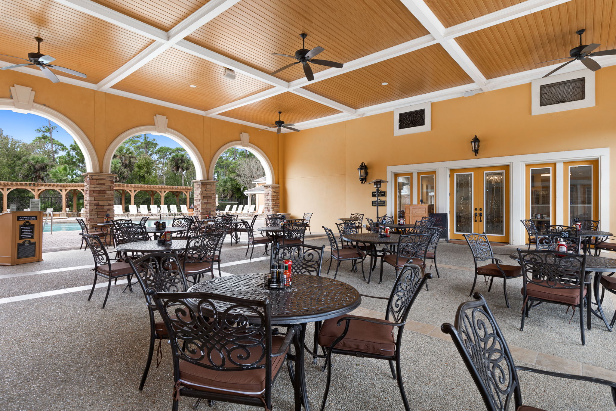 Cafe Outdoor Seating