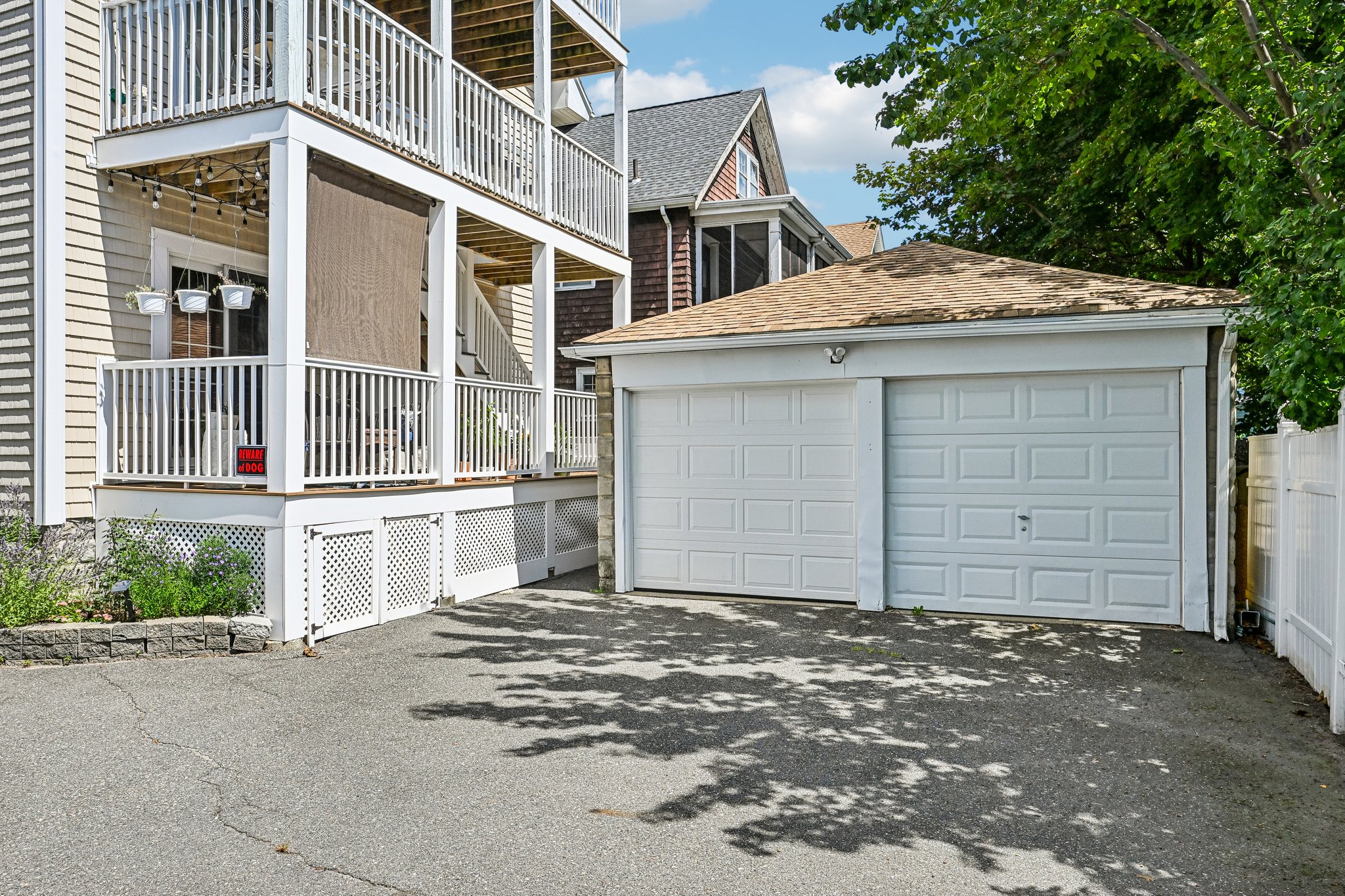 Emerald St-S2008-036.jpg