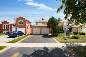  Photo 0