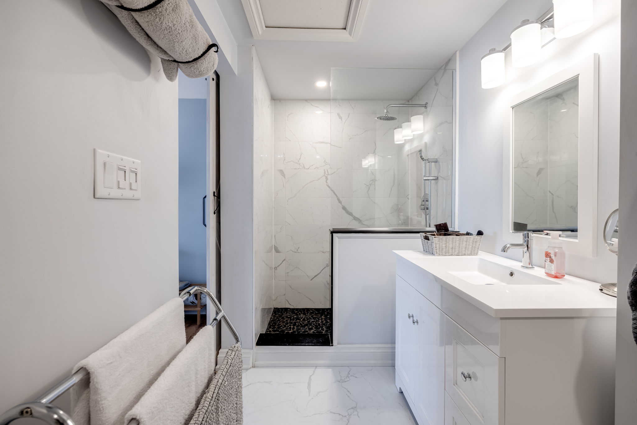 Toronto property showcase — delivered property photograph 31