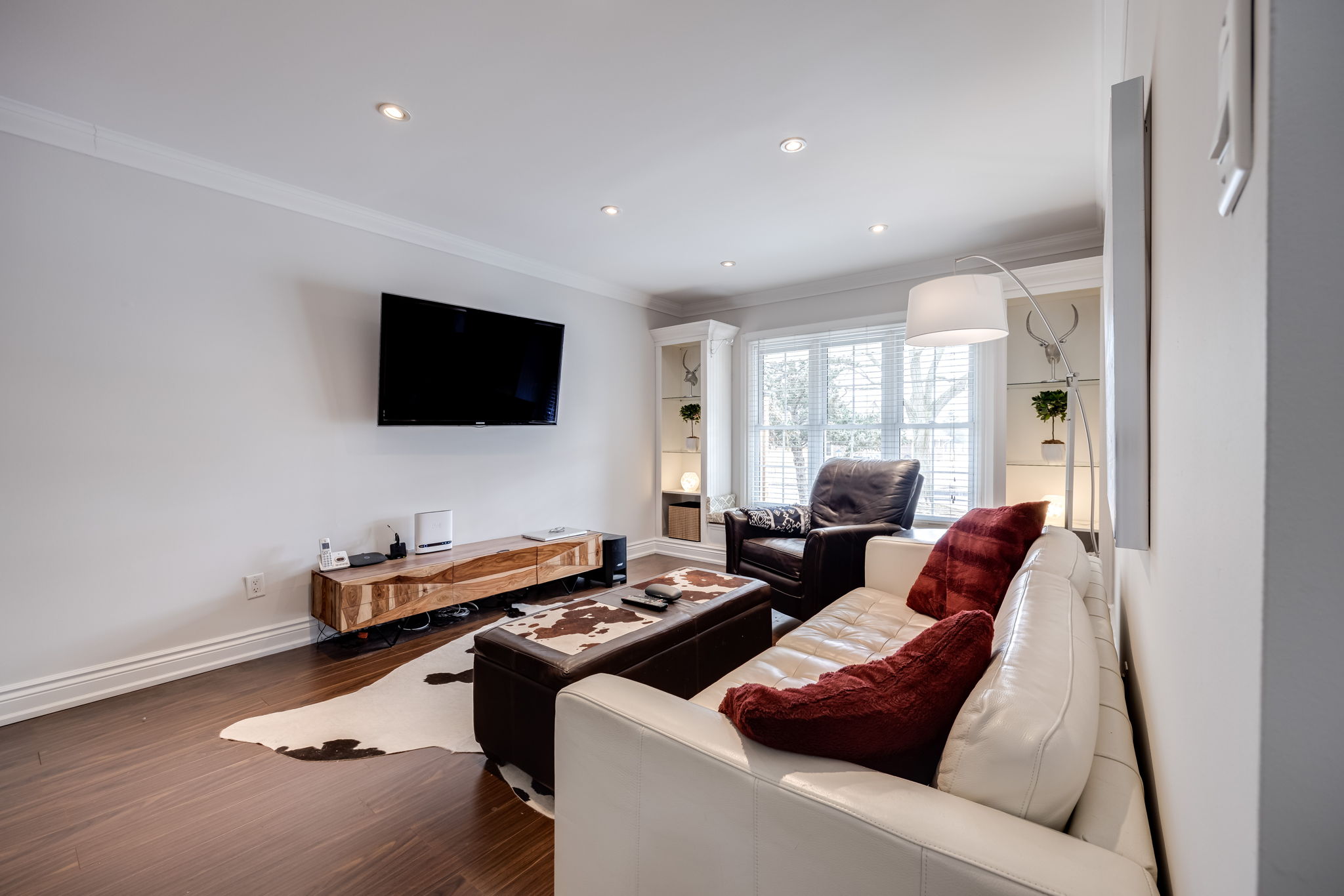 Toronto property showcase — delivered property photograph 6