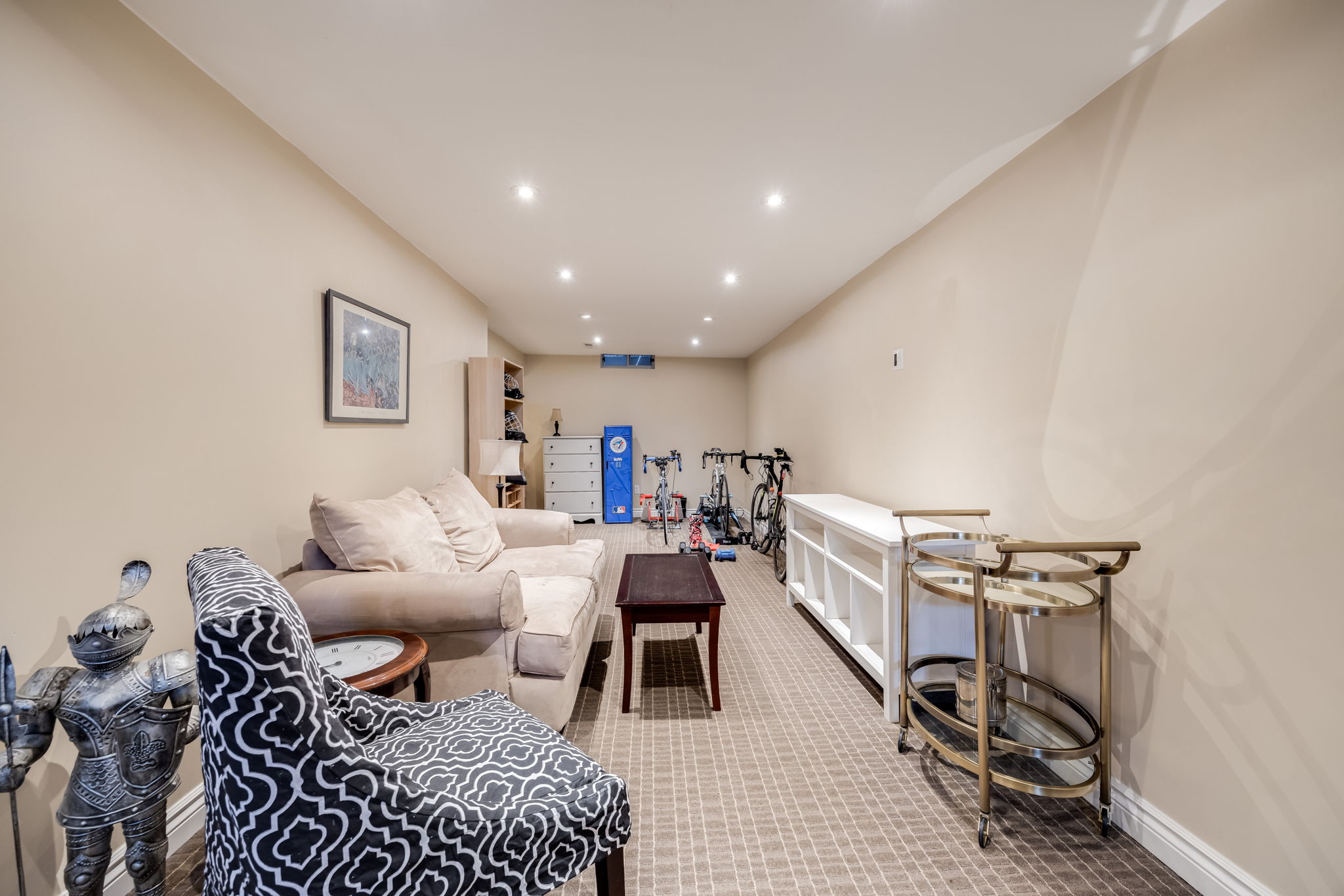 Toronto property showcase — delivered property photograph 32