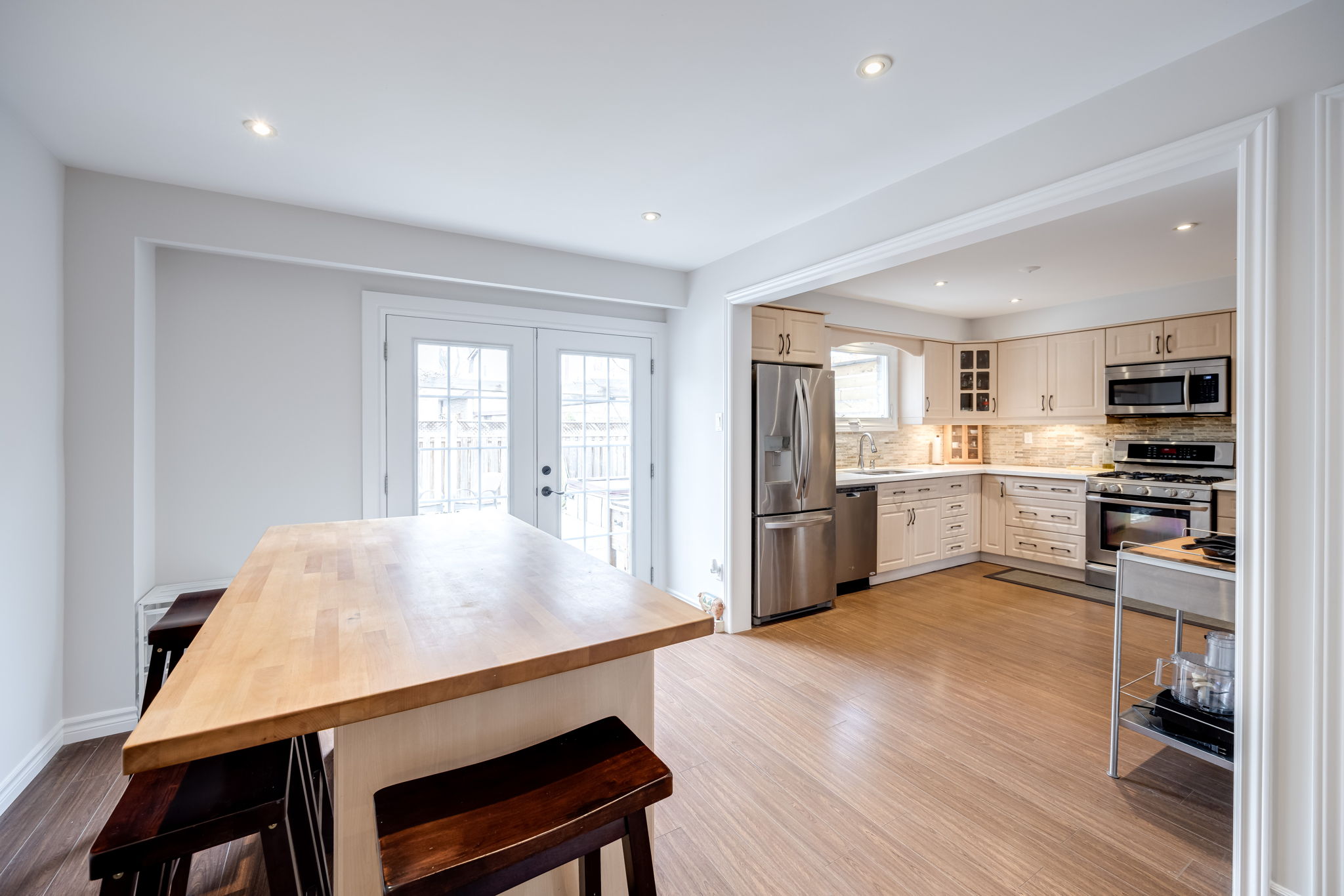 Toronto property showcase — delivered property photograph 16