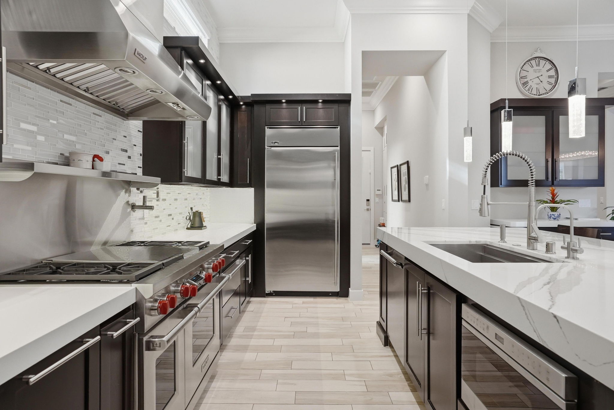  Photo 28