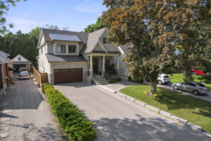 47 Park Ave E, Burlington ON