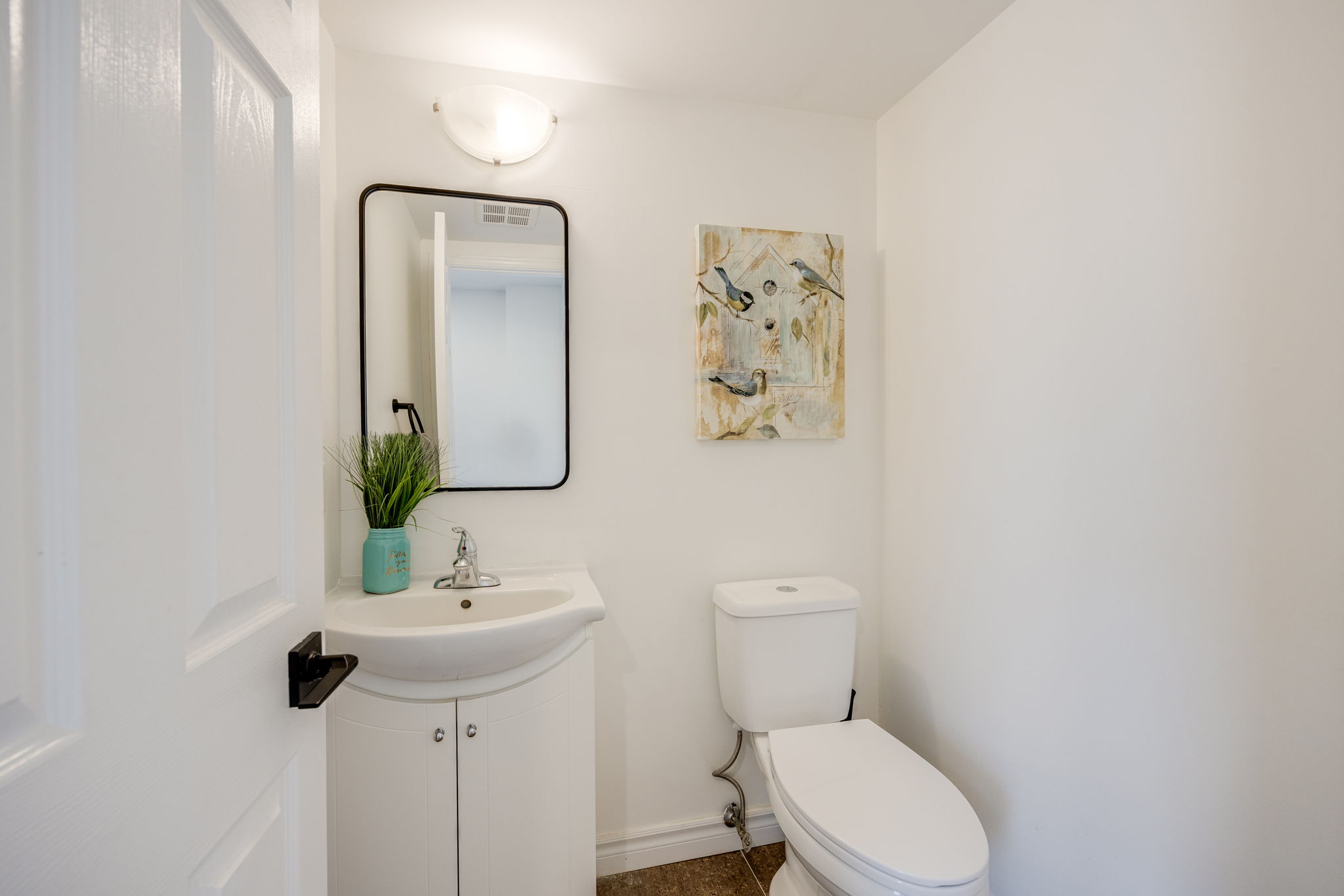 Aurora property showcase — delivered property photograph 18