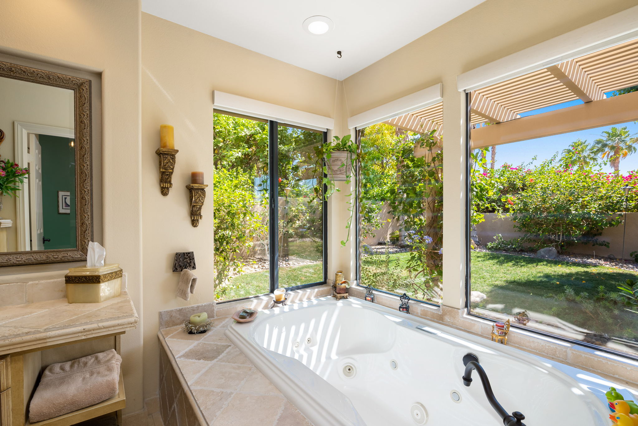 47 San Marino Cir, Rancho Mirage, CA 92270, USA Photo 56