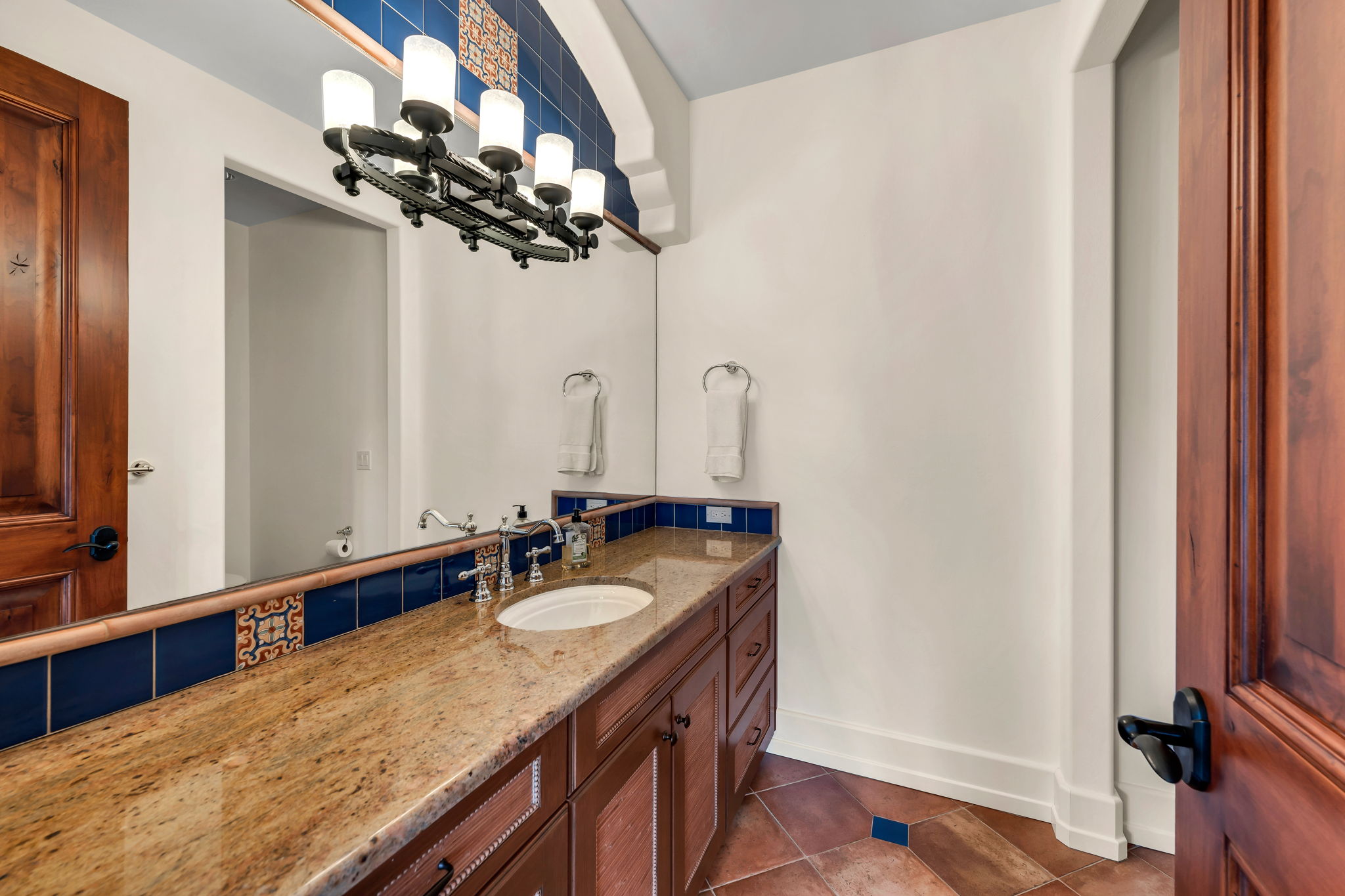 Guest Bath 2