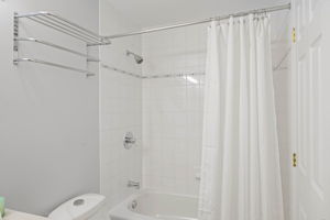  Photo 35