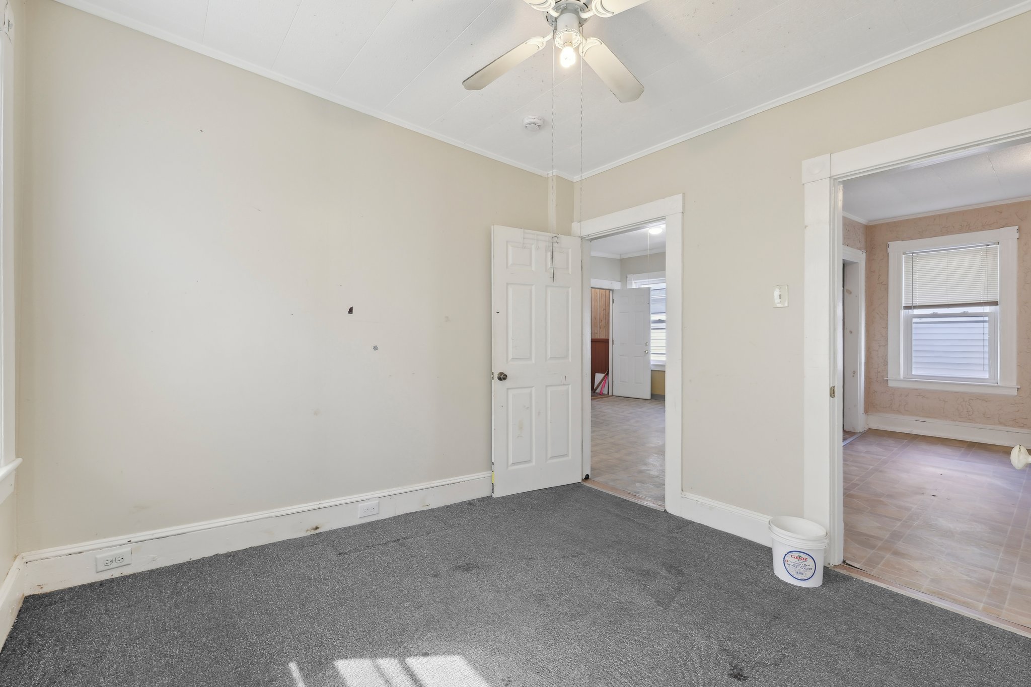 Walnut St-2404-041.jpg