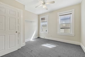 Walnut St-2404-042.jpg