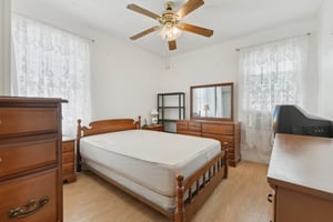 Walnut St-2404-070.jpg