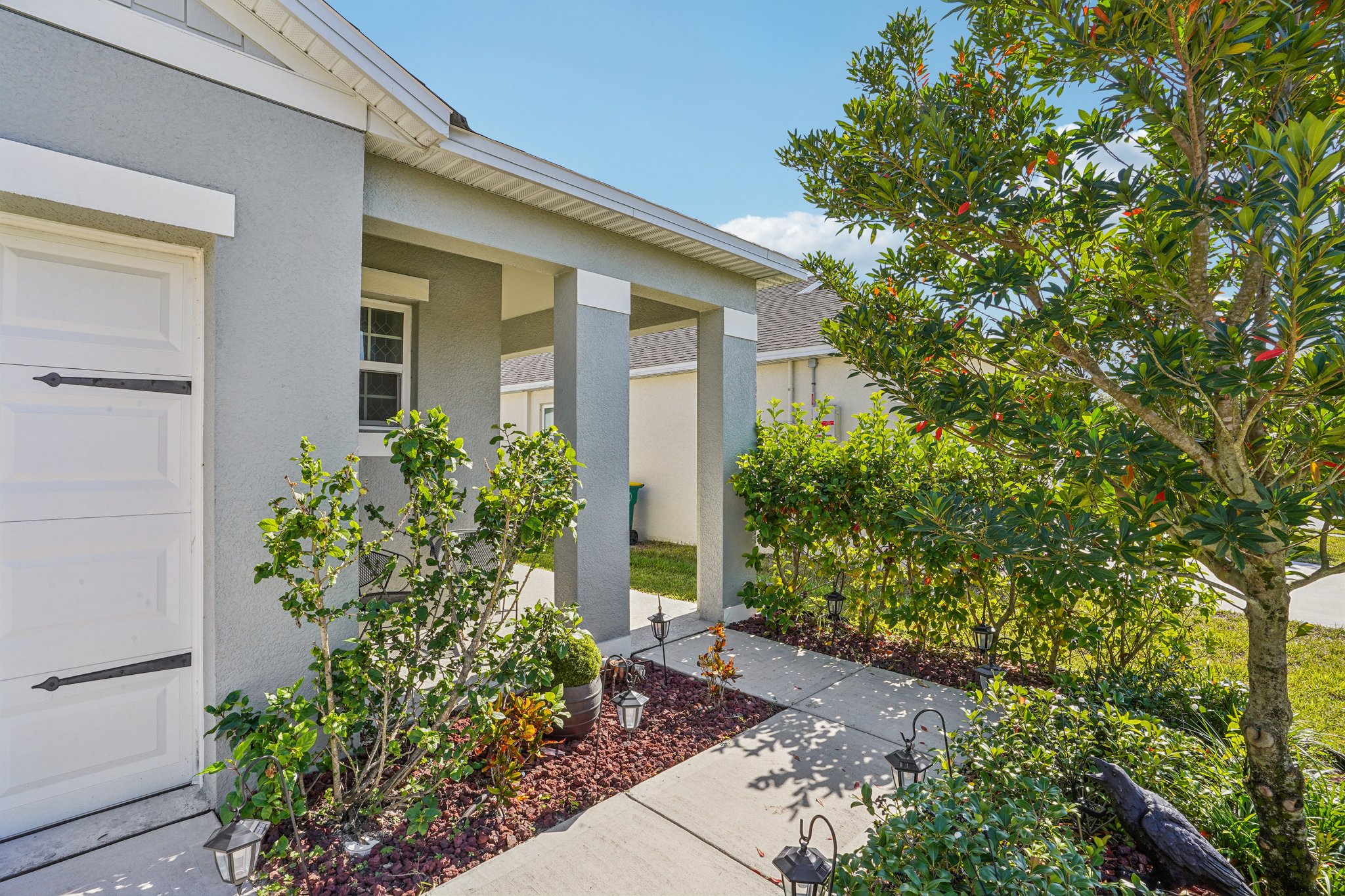 Liu Ln-S2011-004.jpg