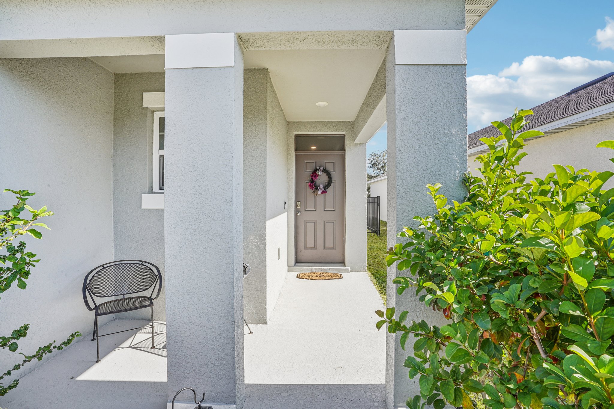 Liu Ln-S2011-006.jpg