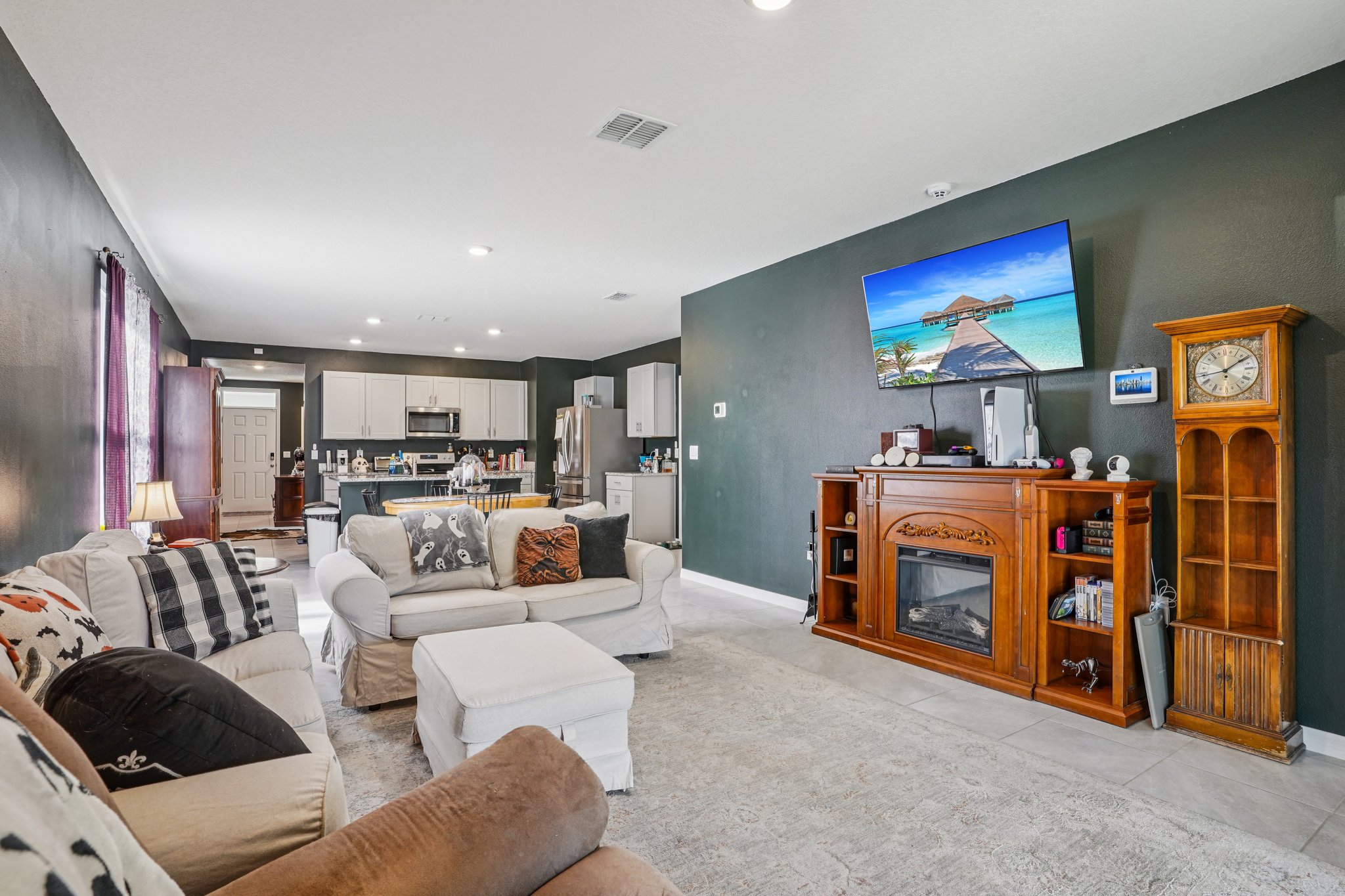 Liu Ln-S2011-011.jpg