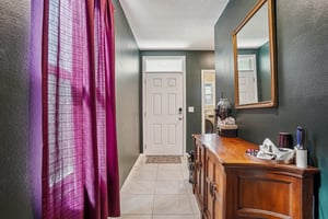 Liu Ln-S2011-007.jpg