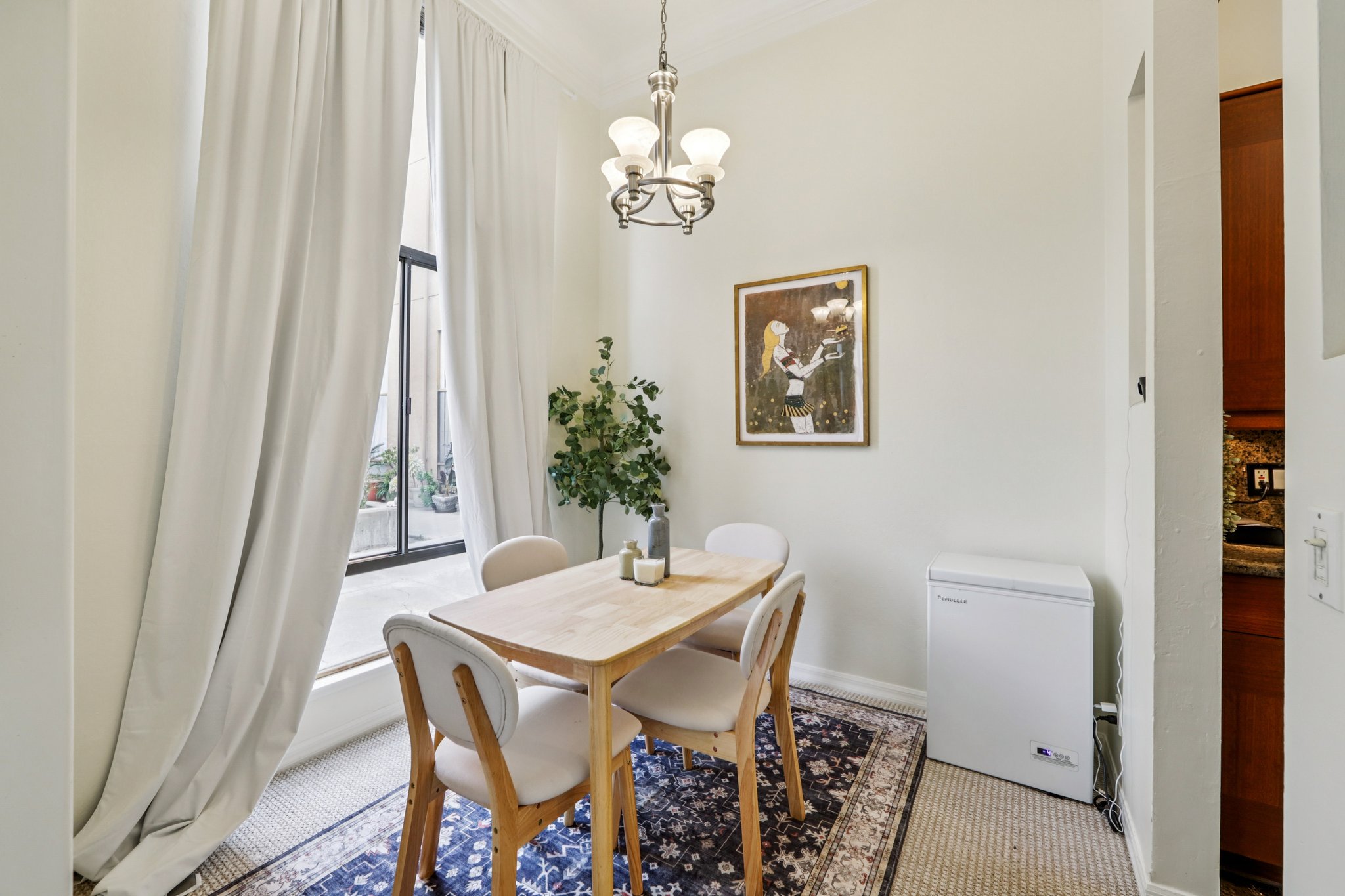 N Civic Dr-S2502-010.jpg