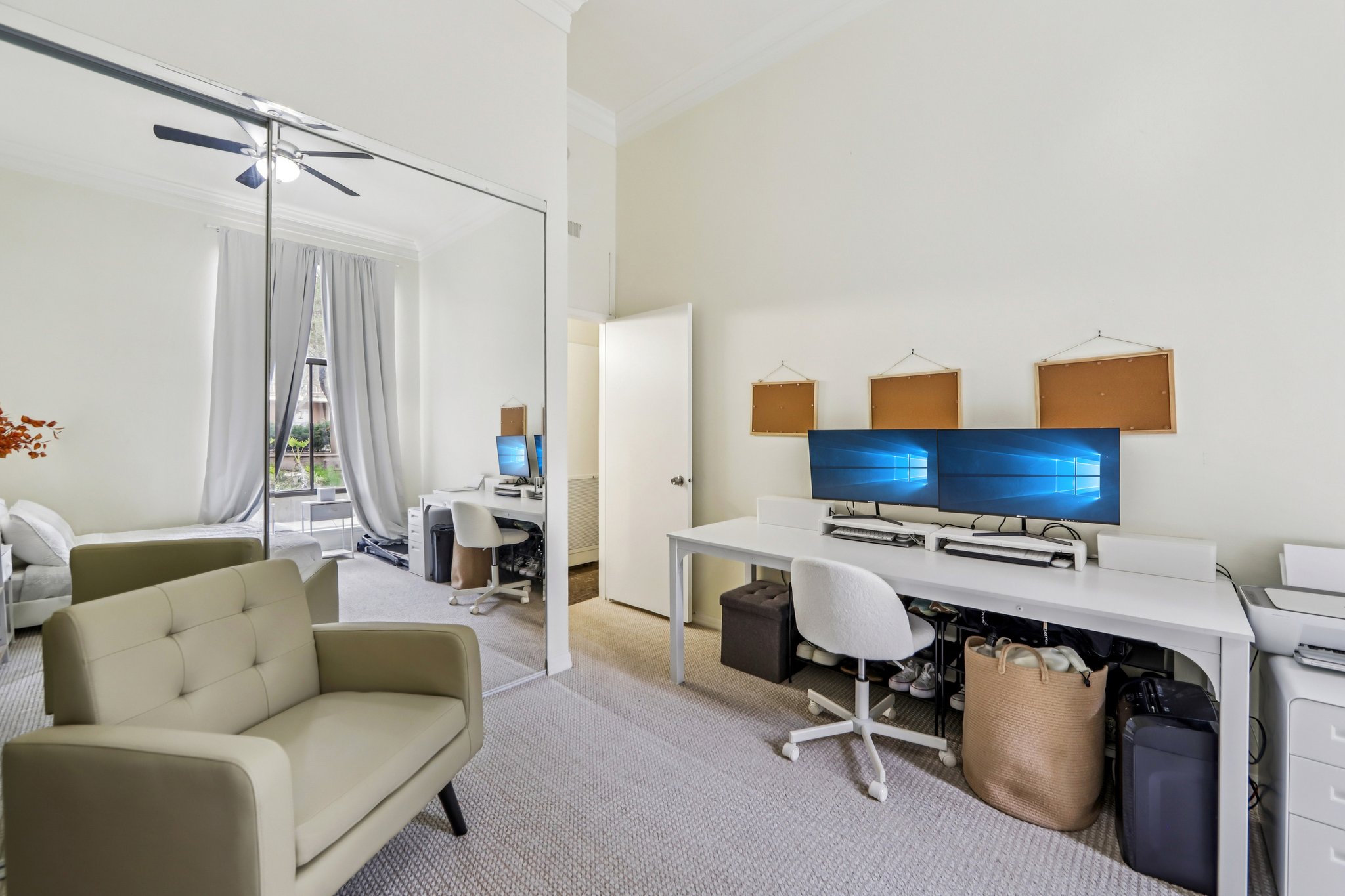 N Civic Dr-S2502-021.jpg