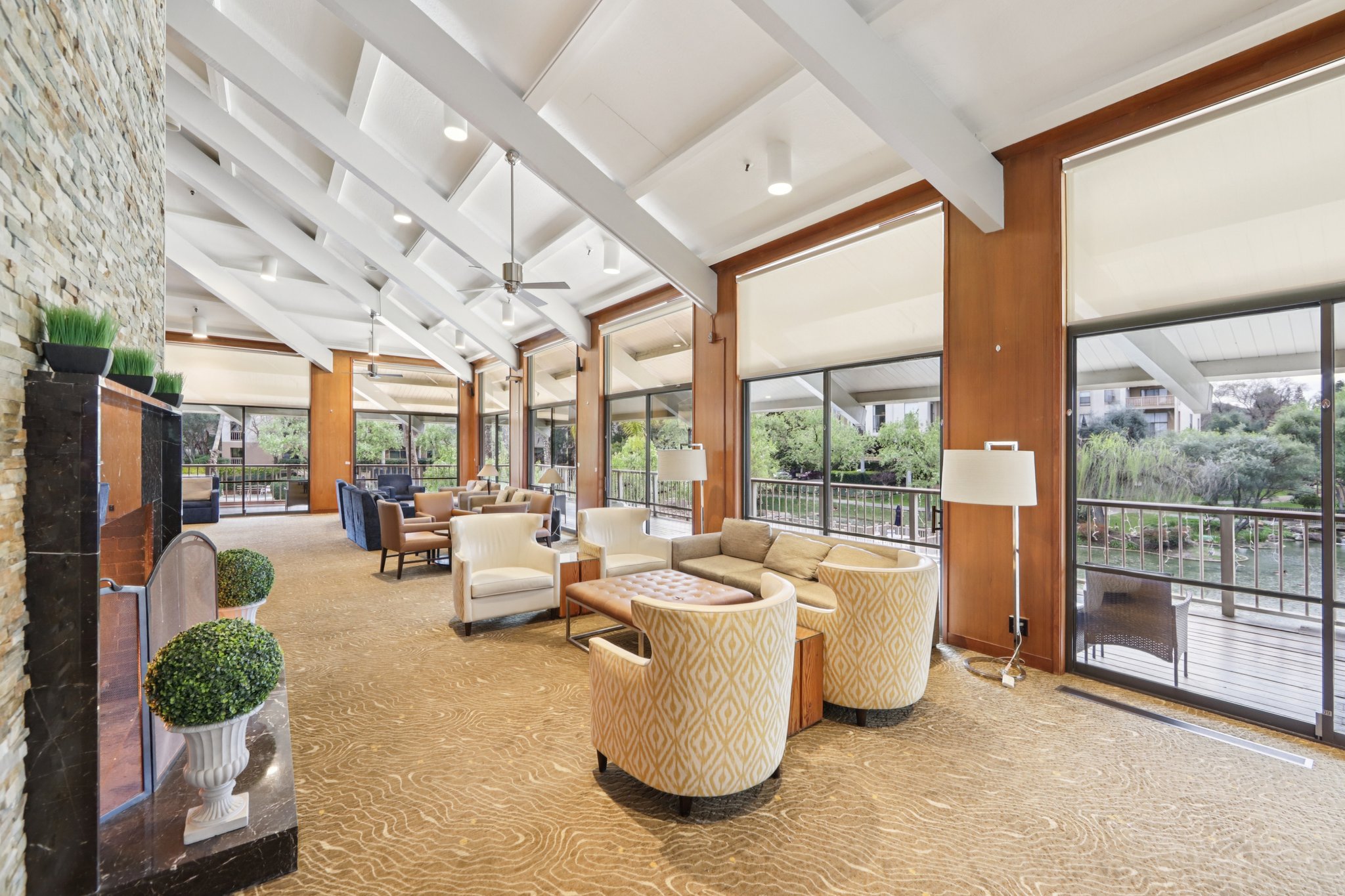 N Civic Dr-2502-901.jpg