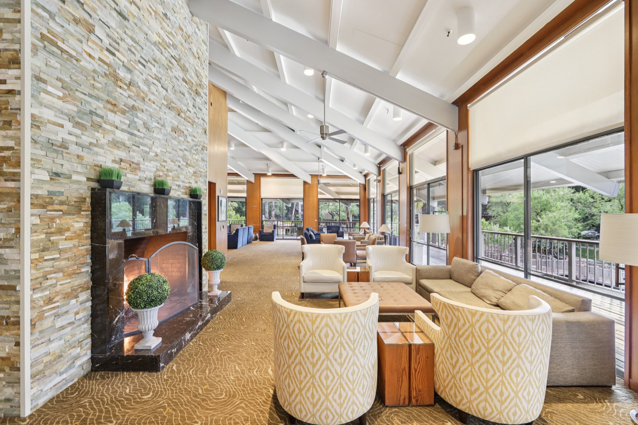 N Civic Dr-2502-903.jpg