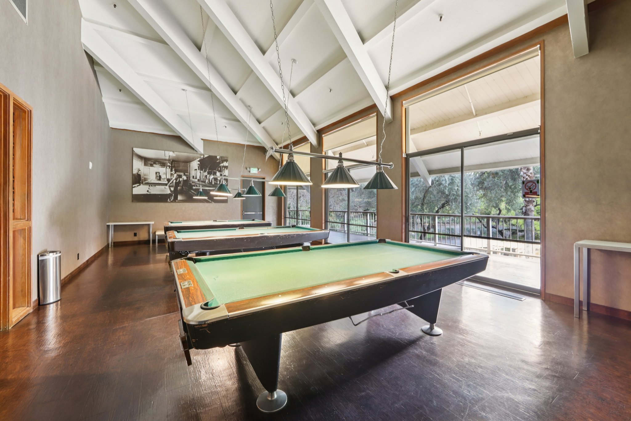 N Civic Dr-2502-908.jpg