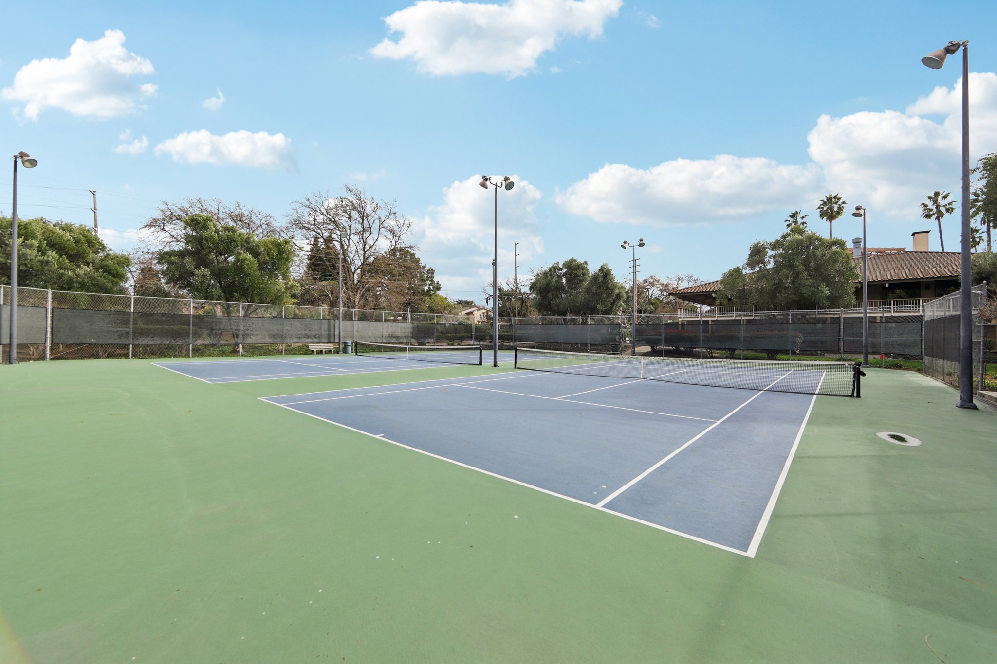 N Civic Dr-2502-913.jpg