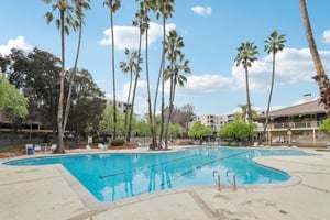 N Civic Dr-2502-917.jpg