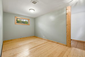  Photo 36