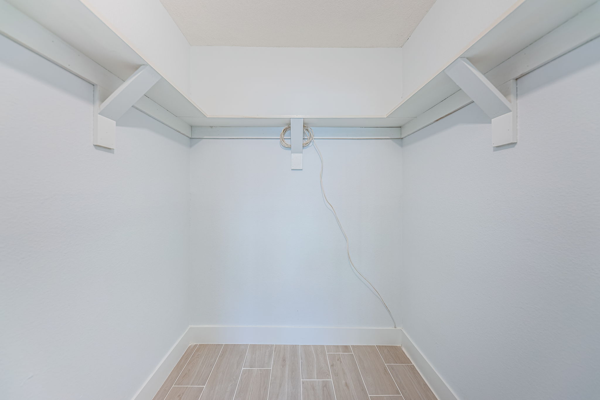 Bedroom 2 Walk-in Closet