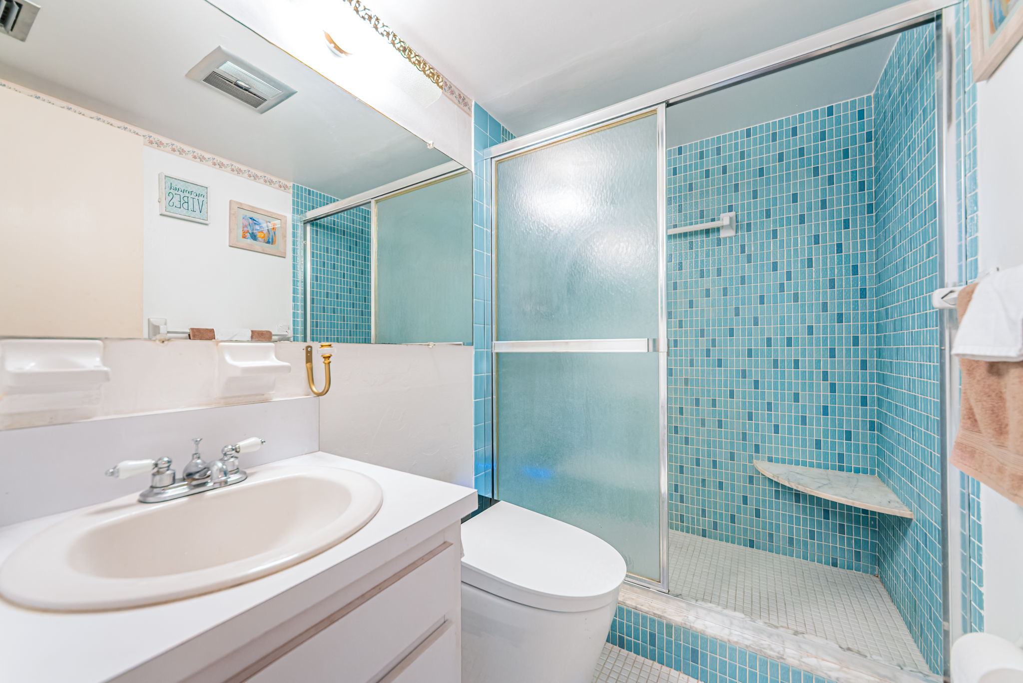 Bathroom 2a