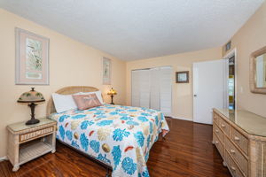 Primary Bedroom 1c