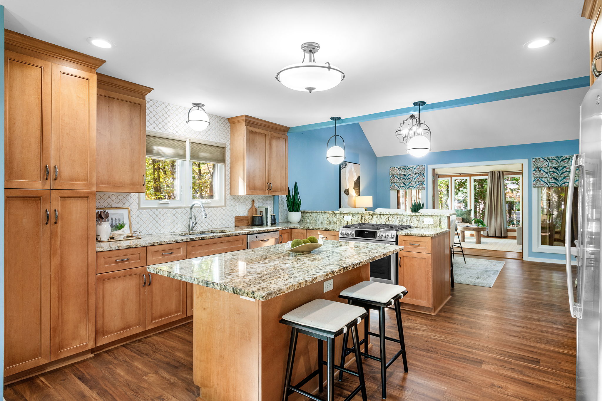 18-Kitchen