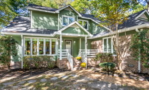 04-Exterior Front