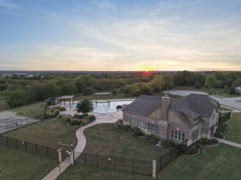 Community Pool & clubhouse