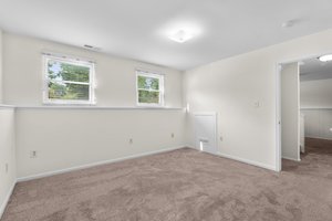 38. Lower bedroom.jpg