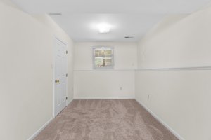 40. Lower bedroom.jpg