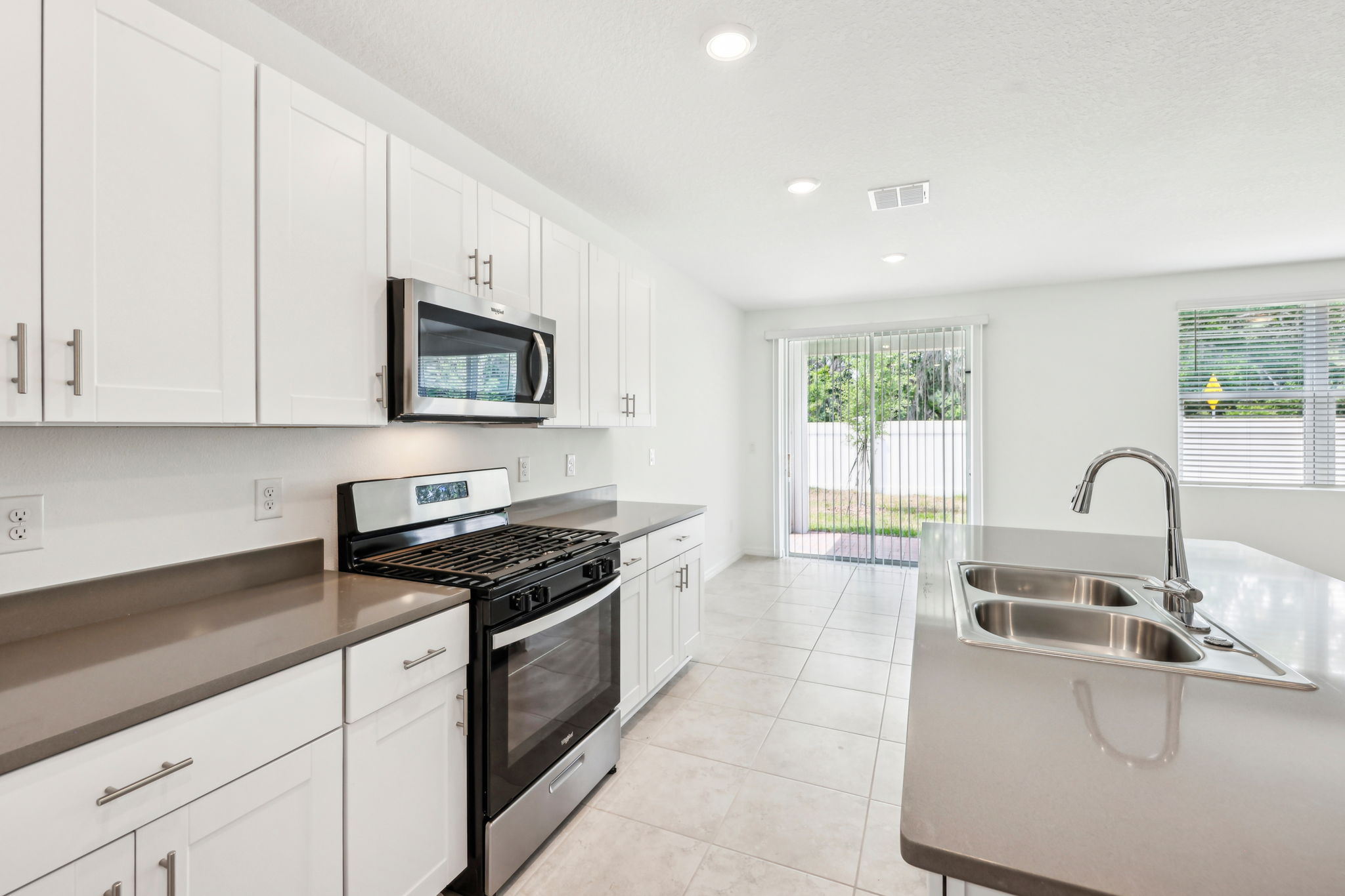 Orlando - Fox Pointe at Rivers Edge - 4701 Jasmine Cir, Leesburg, FL 34748 - 014