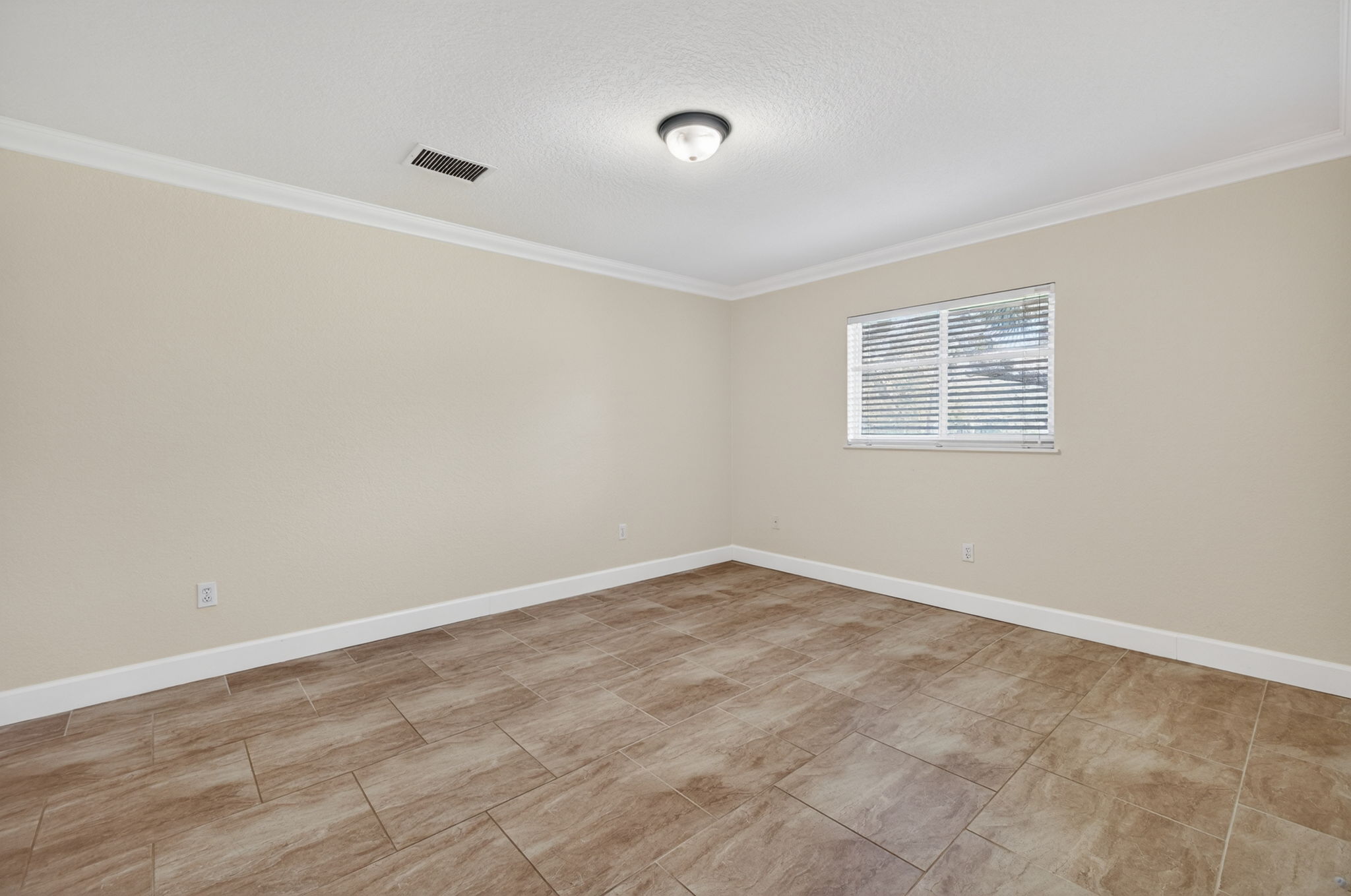 Guest Bedroom 3