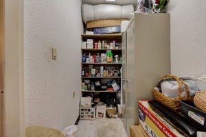  Photo 39