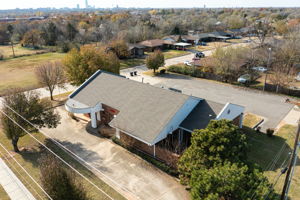  Photo 47