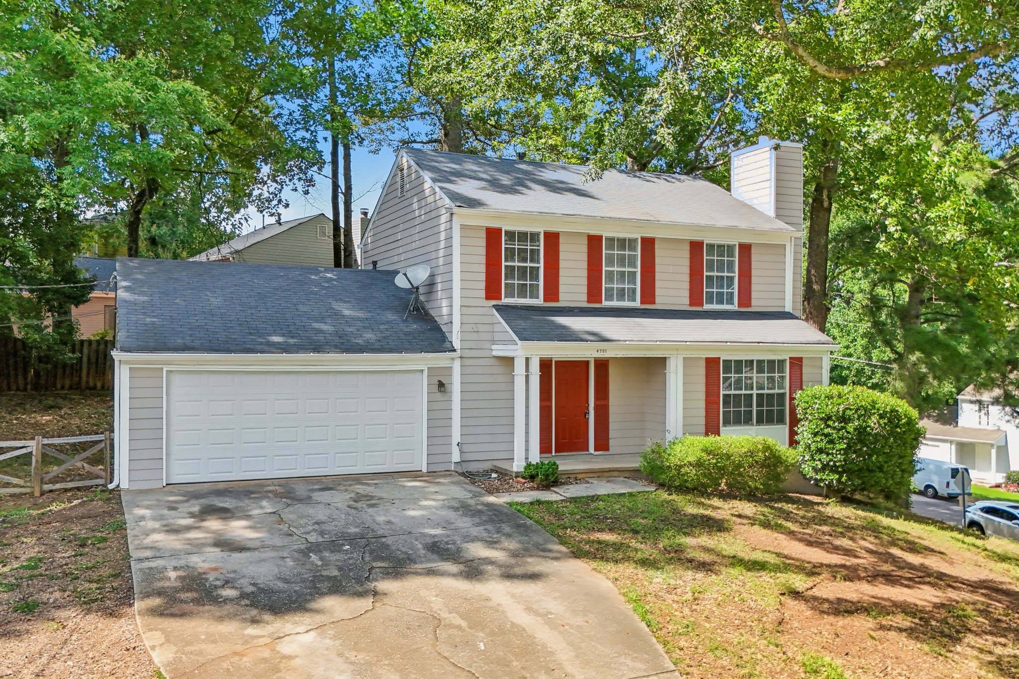 Valley Ridge Dr-S1308-003.jpg