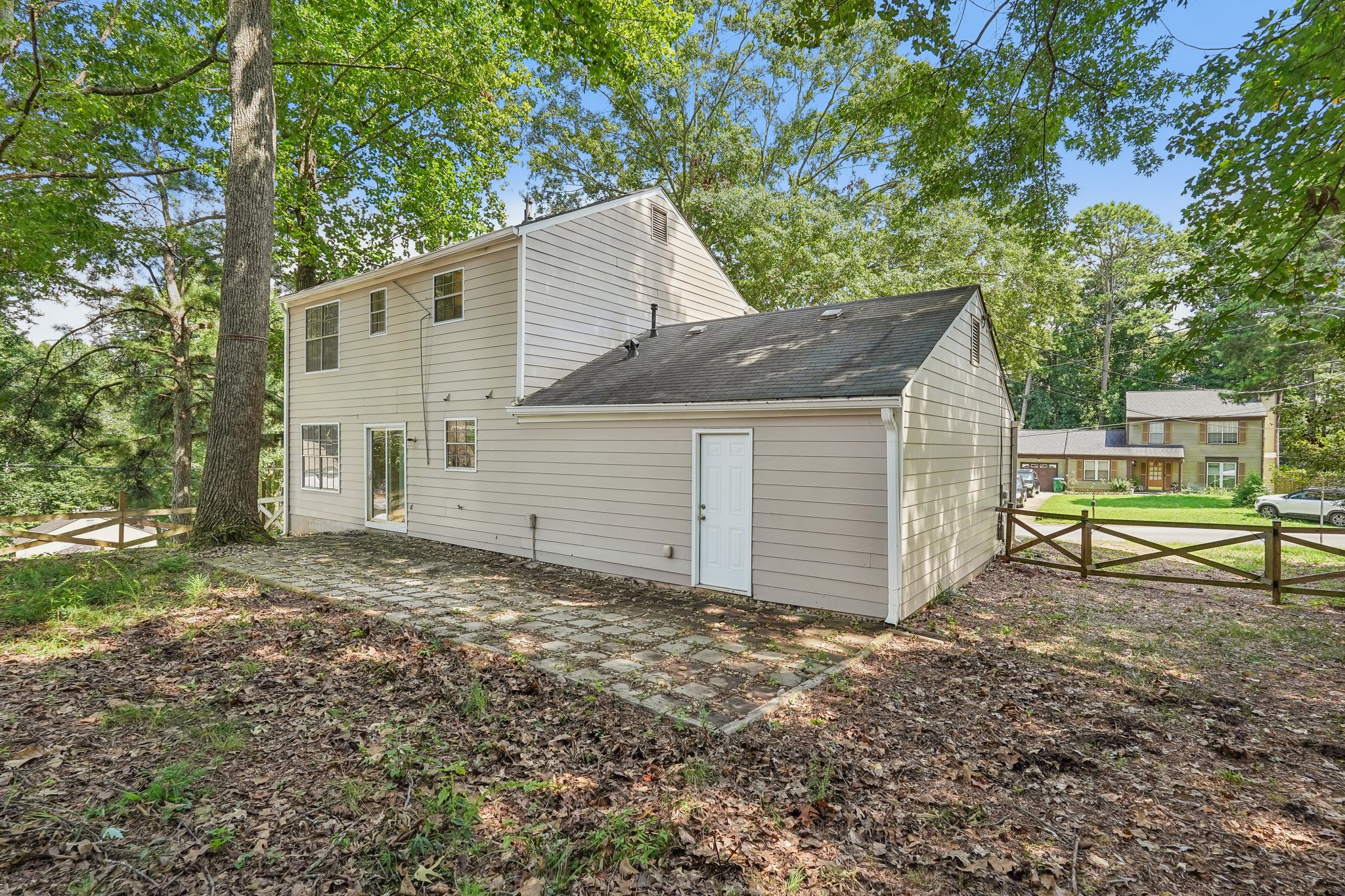Valley Ridge Dr-S1308-046.jpg