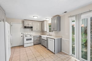 Valley Ridge Dr-S1308-016.jpg