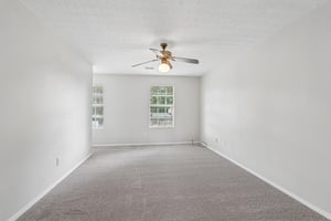 Valley Ridge Dr-S1308-022.jpg