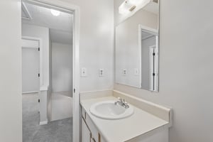 Valley Ridge Dr-S1308-028.jpg
