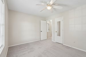 Valley Ridge Dr-S1308-034.jpg