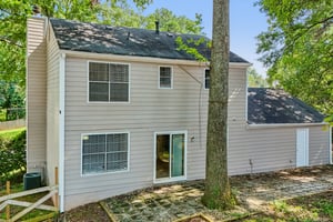 Valley Ridge Dr-S1308-042.jpg