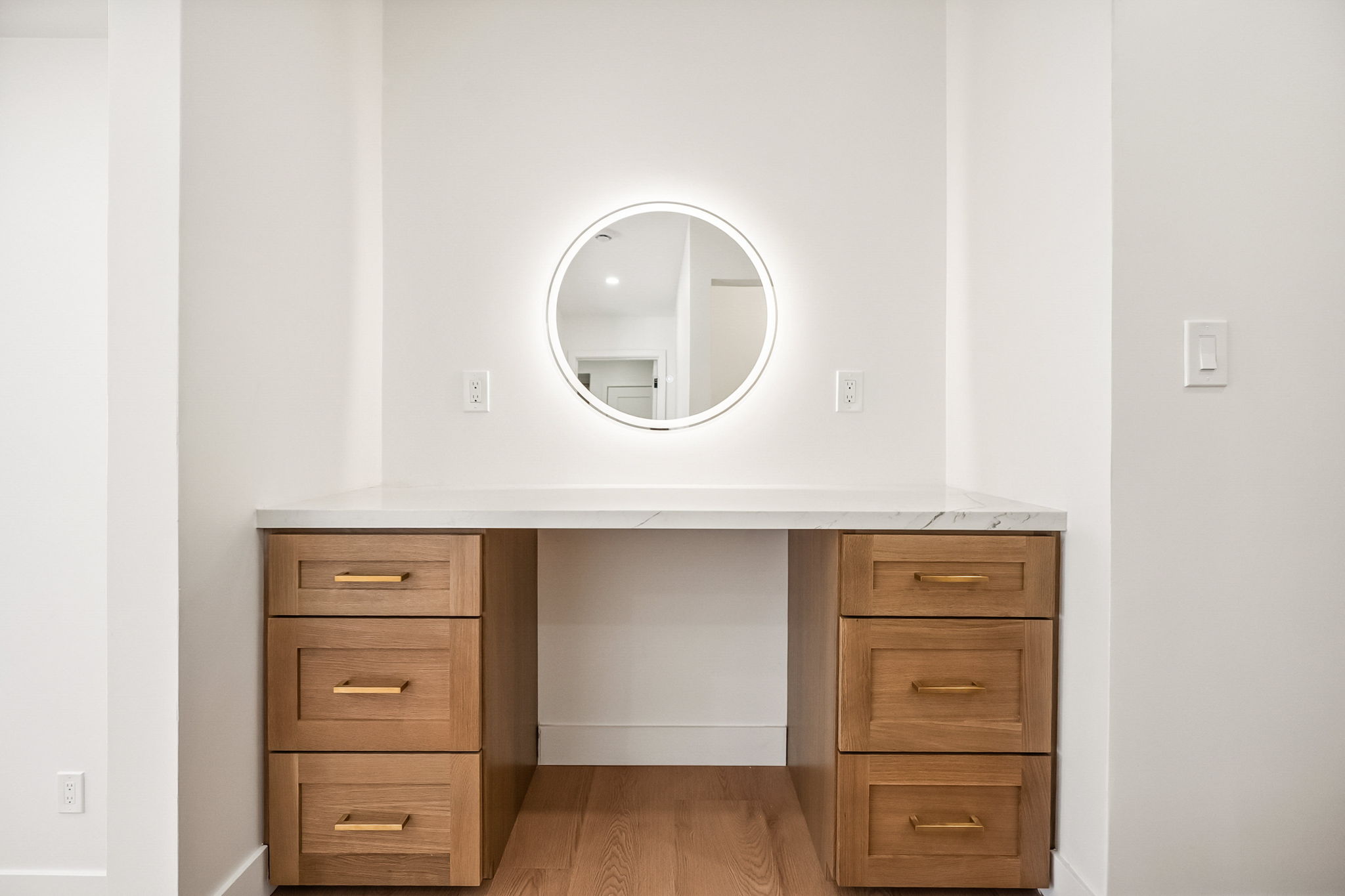 Primary Suite | Vanity Area