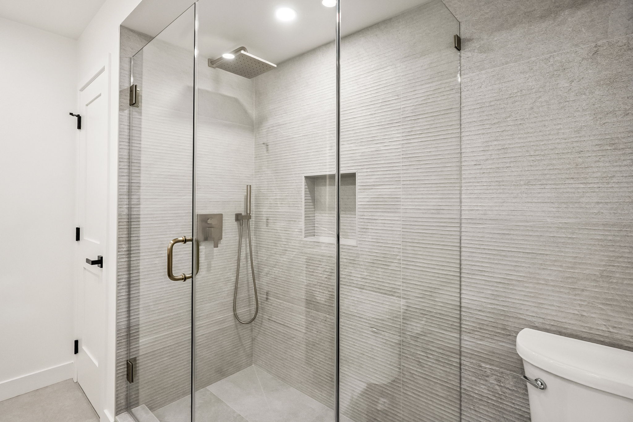 Primary Suite | Bathroom #1