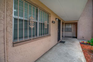  Photo 0